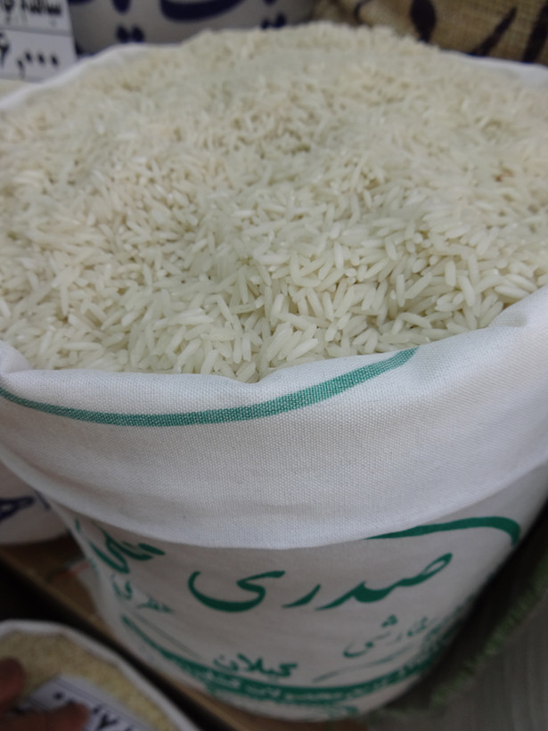 برنج محلی سفارشی گیلان آنا برنج - بافت دانهها